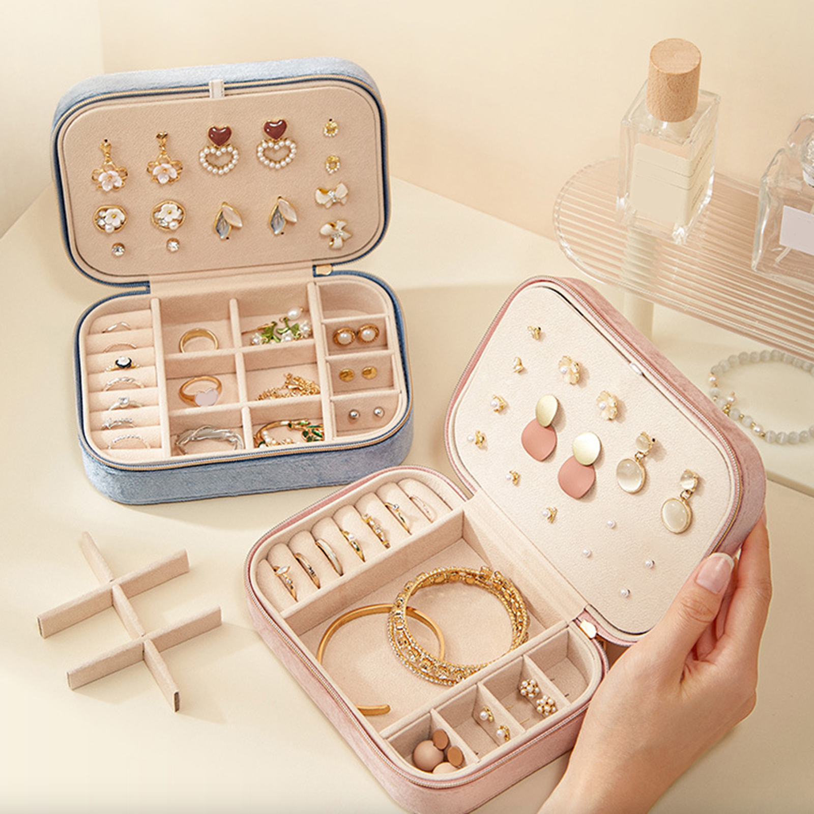 Travel Jewellery & Accessories Organiser - Jewelry Display Case Multi Compartments Travel