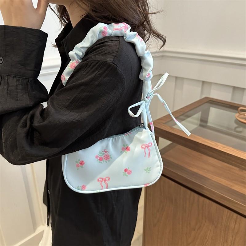 1Pcs Outdoor Travel Women Keys - Travel Accessories For Girls recensione e prezzo