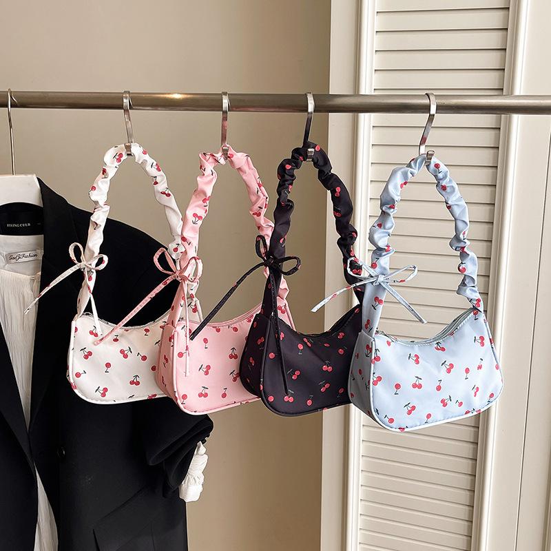 1Pcs Outdoor Travel Women Keys - Travel Accessories For Girls recensione e prezzo