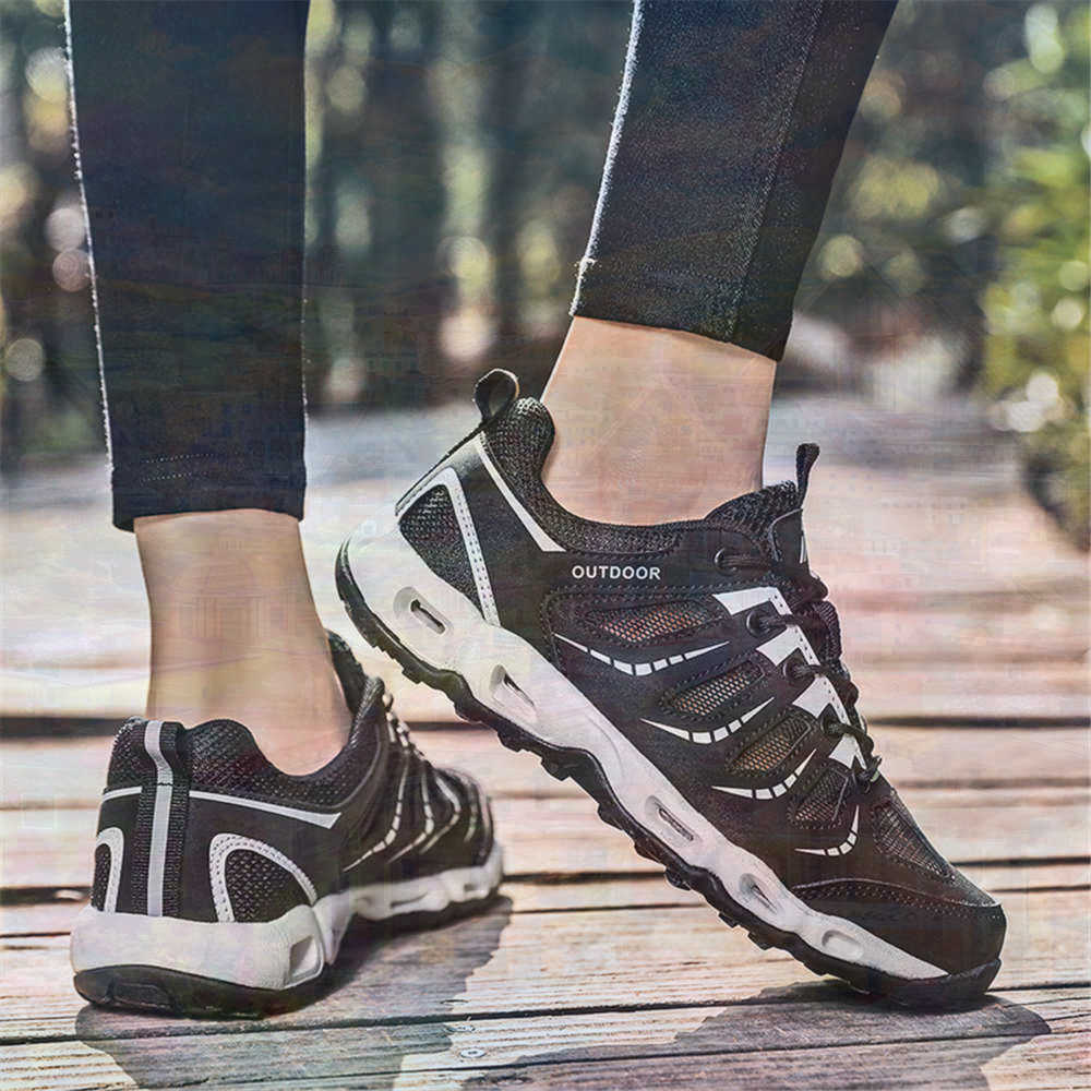 Sumer Round Tip Silver Sneaker - Travel Accessories On Sale recensione e prezzo