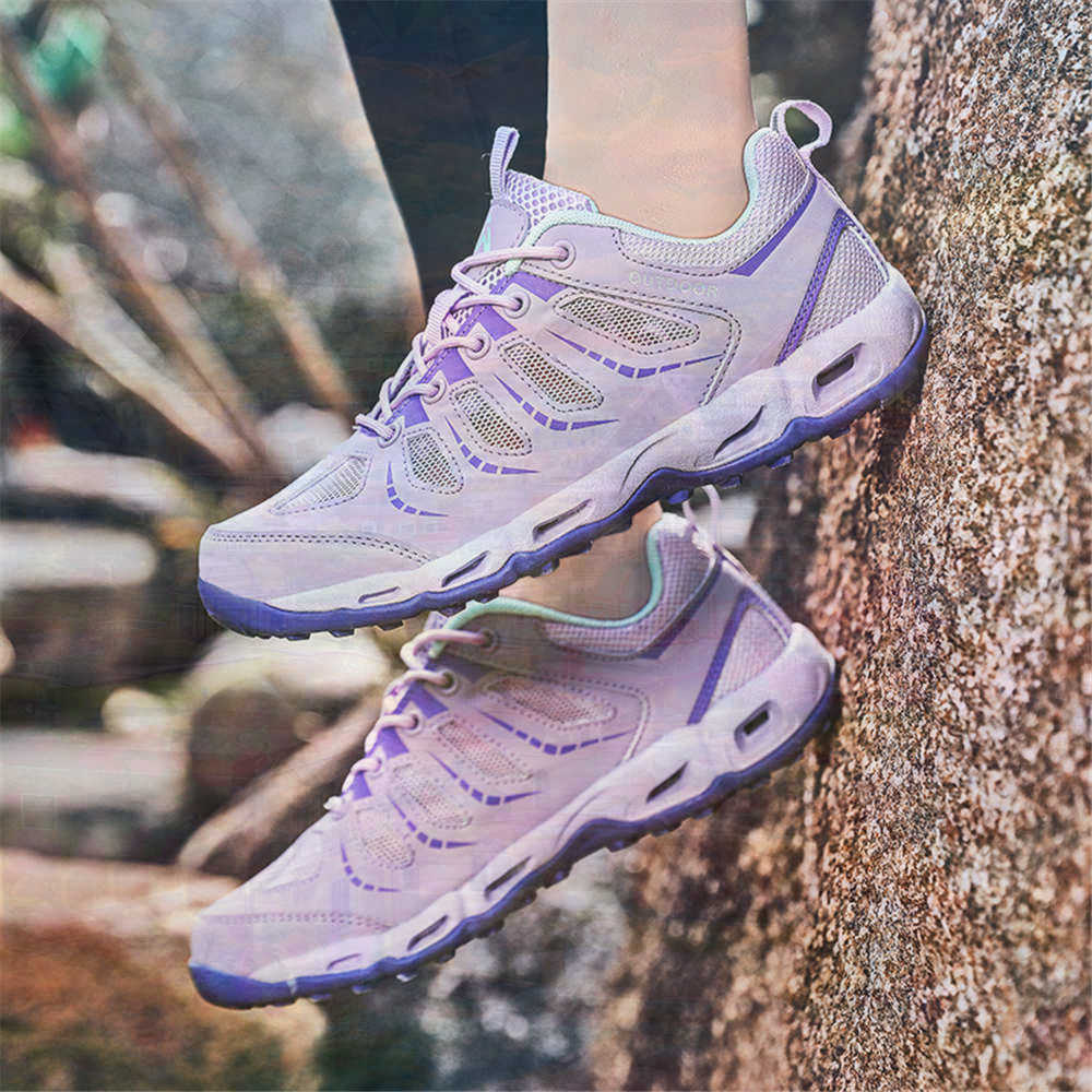 Sumer Round Tip Silver Sneaker - Travel Accessories On Sale recensione e prezzo