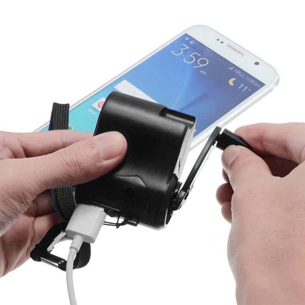 Portable Outdoor Hand Crank US - Travel Accessories Electronics recensione e prezzo