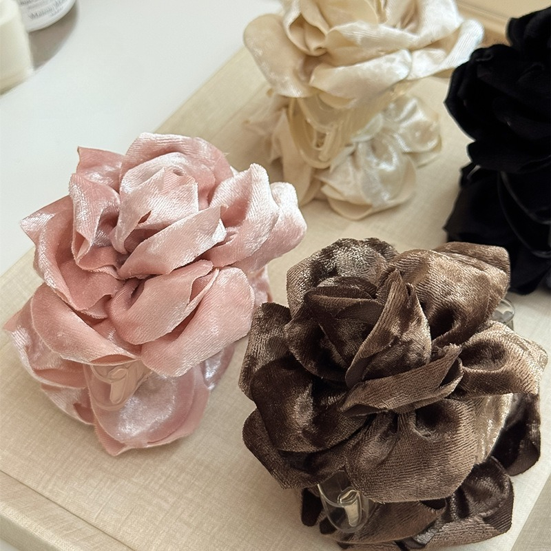 Ins Velvet Rose Hair Claw Clip - Travel Accessories For Girls recensione e prezzo