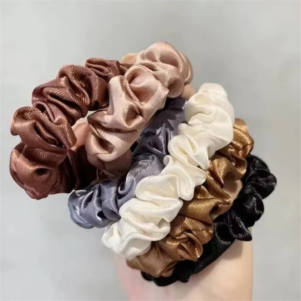 6Pcs Soft Satin Hair Scrunchie - Travel Accessories For Girls recensione e prezzo
