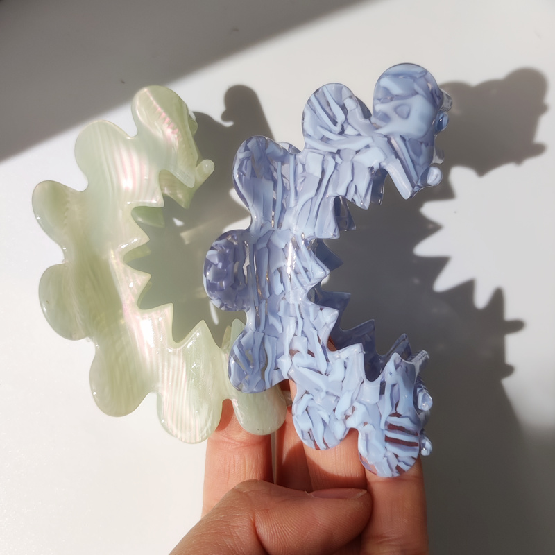 HANGZHI Flower Hollow Geometri - Travel Accessories For Girls recensione e prezzo
